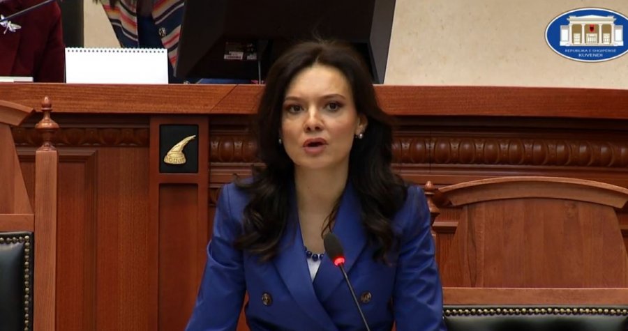 Elisa kujtohet për gjyqin e Hagës, thotë se po e ndjek me vëmendje