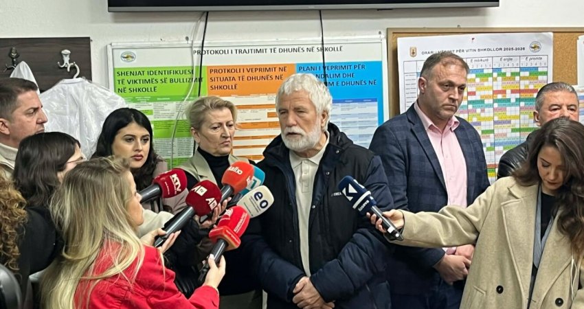 SBASHK-u ultimatum autoriteteve: Lironi mësimdhënësin ose greva do të përshkallëzohet në nivel vendi