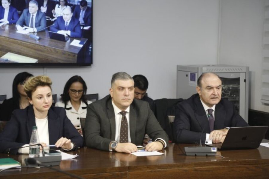 Blushi përplaset me Braçen për TVSH-në e ushqimeve: Kërkoni ndjesë pensionistëve, i mashtruat