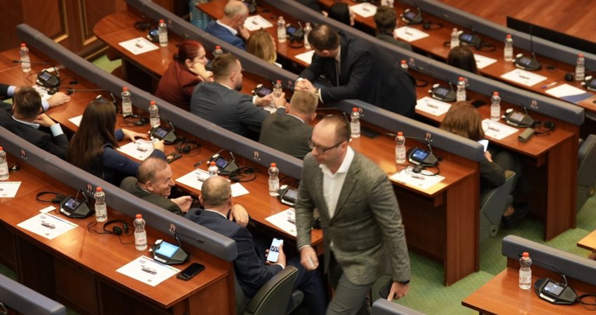 Lista Serbe thotë se nuk do ta përkrahë Qeverinë e re të Kurtit