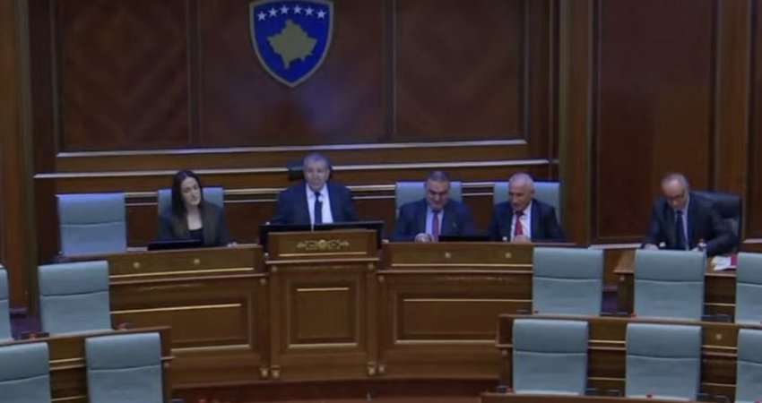 Nis seanca konstituive, Albulena Haxhiu pritet të propozohet për Kryetare Kuvendi