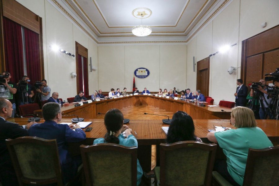 Mblidhet sot Komisioni i Reformës Territoriale, opozita në sallë për diskutime 