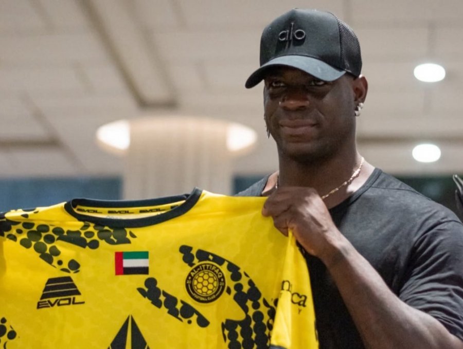 Balotelli denoncon fyerjet raciste në Dubai: Këtu nuk e prisja, tani mjaft!