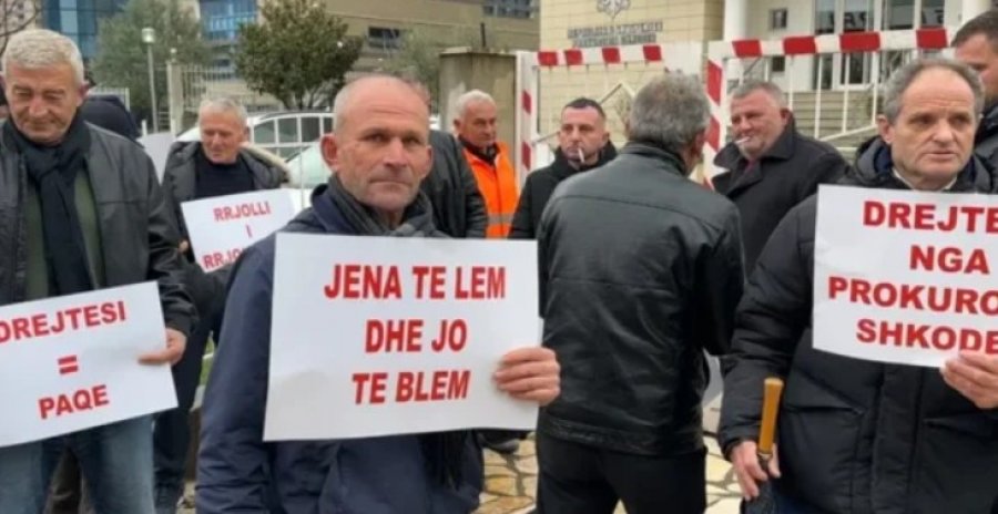 Banorët e Rrjollit dhe ata që preken nga projekti TID protestë sot para Kuvendit