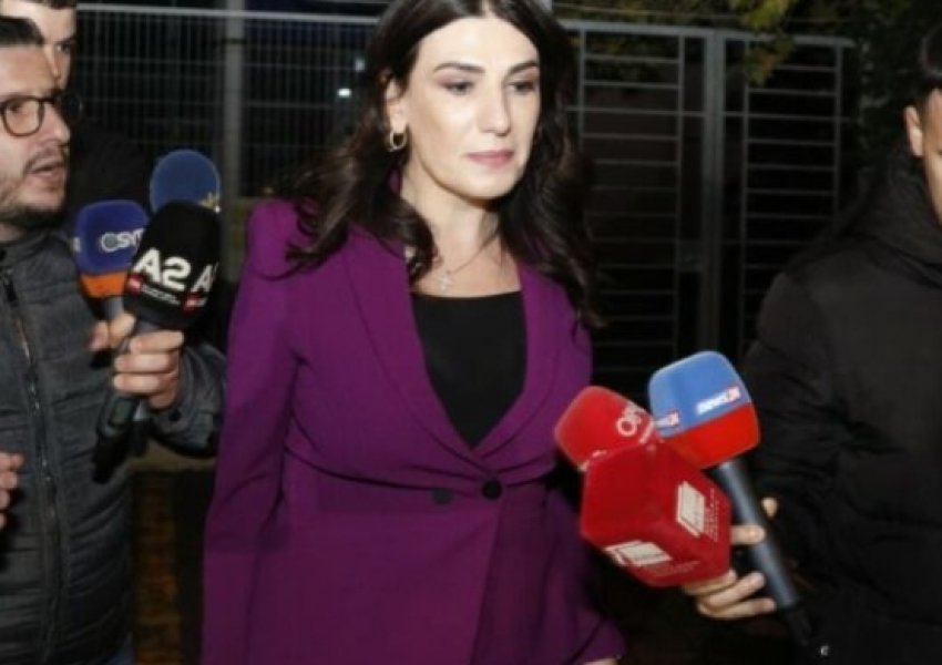 Rama shkarkon Mirlinda Karçanajn emëron njeriun e besuar të Ballukut në krye të AKSHI-t