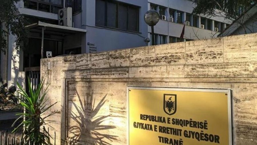 Gjykata lë në detyrim paraqitje 7 të arrestuarit në protestën e opozitës