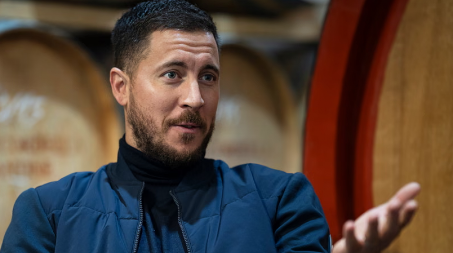Hazard pas pensionimit: Tani jam më shumë taksist se futbollist
