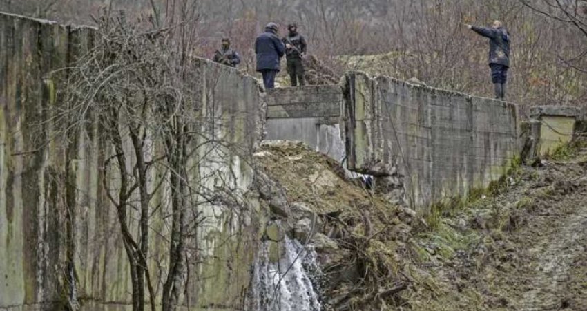 Dy vëllezërit e akuzuar për sulmin në Ibër Lepenc po hetohen edhe për vrasje në Pejë