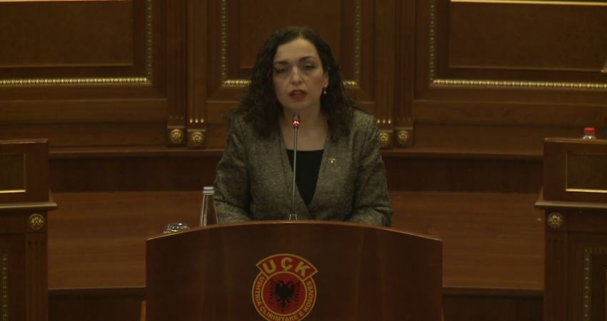 Osmani: UÇK-ja është ideali më i madh që kanë ndërtuar shqiptarët, nuk pranojmë kurrë asnjë narrativë që barazon agresorin me viktimën