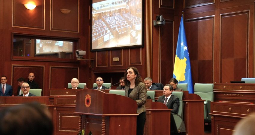 Osmani pret mbështetjen e të gjitha partive për një mandat të dytë, flet për “mundësi dhe rrugë të tjera”