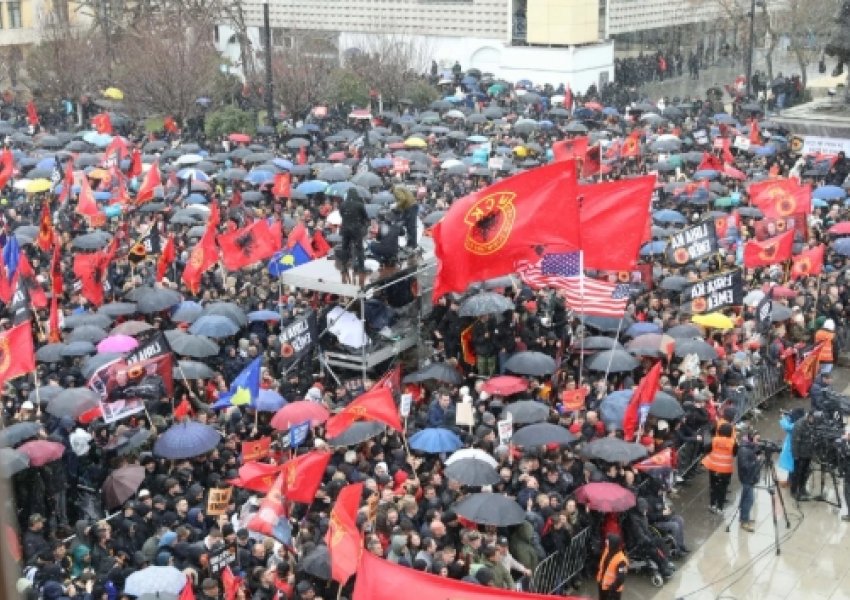 Marshimi në Prishtinë / Osmani: ZPS po tenton të njollosë lirinë dhe Pavarësinë e Kosovës