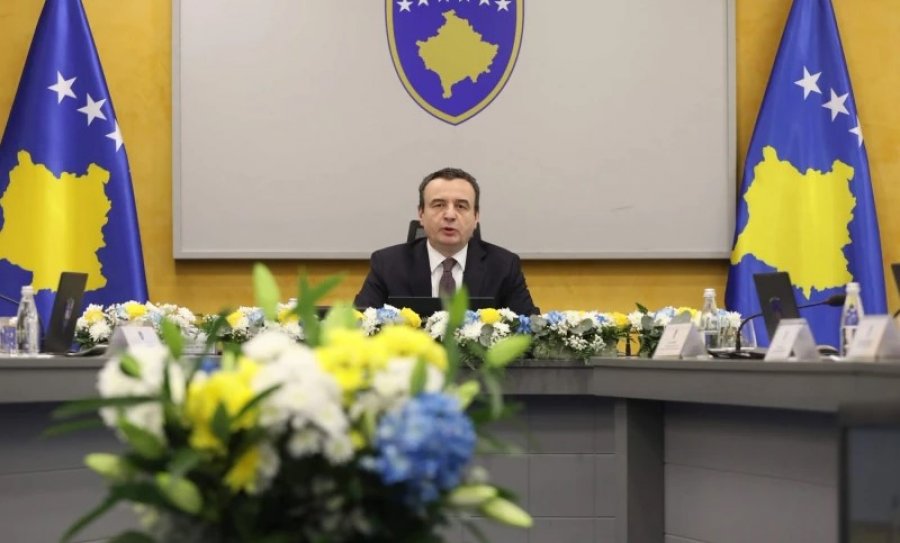 Qeveria e Kosovës, seancë solemne në nder të 18-vjetorit të Pavarësisë! Kurti: Ish-krerët e UÇK-së mbahen padrejtësisht në Hagë