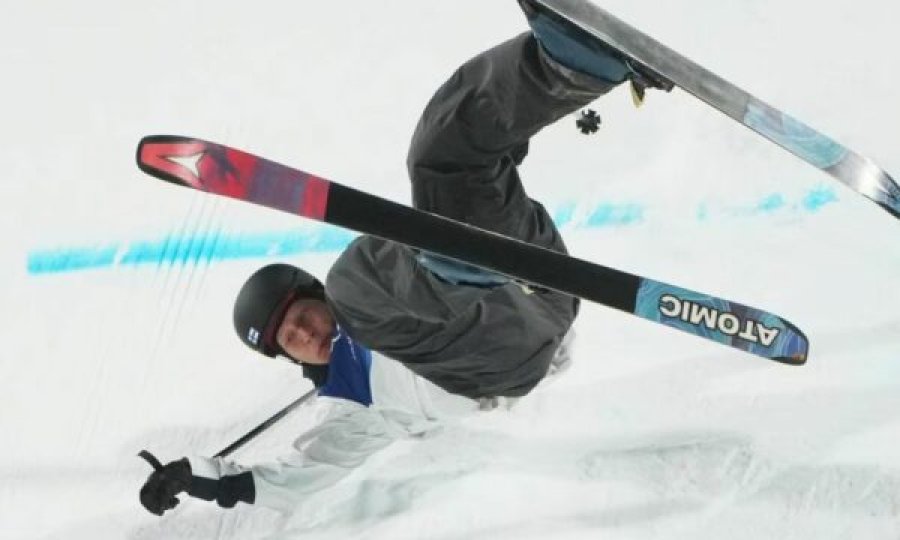 VIDEO/ Momente tmerri në Olimpiadë: Sportisti humb ekuilibrin dhe bie pa ndjenja nga lartësia