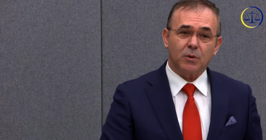 Selimi: Historia e Kosovës nuk mund të rishkruhet në një sallë gjyqi, UÇK-ja ishte çlirimtare e armët i kishim për mbijetesë