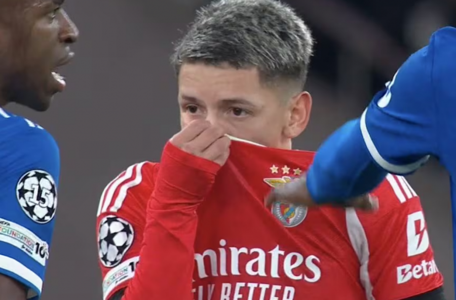 Rasti ‘Prestianni-Vinicius’, FIFA po shqyrton sanksione për lojtarët që fshehin gojën në fushë