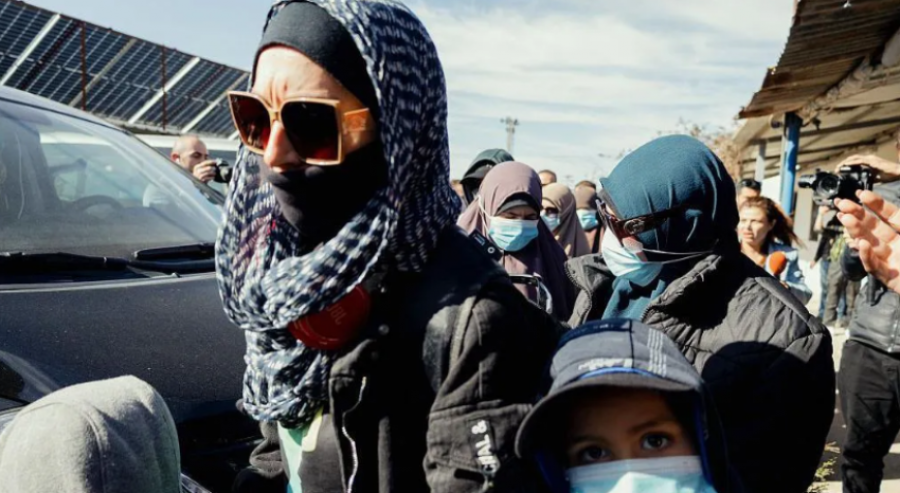 Australia ndalon rikthimin e qytetarit të lidhur me ISIS