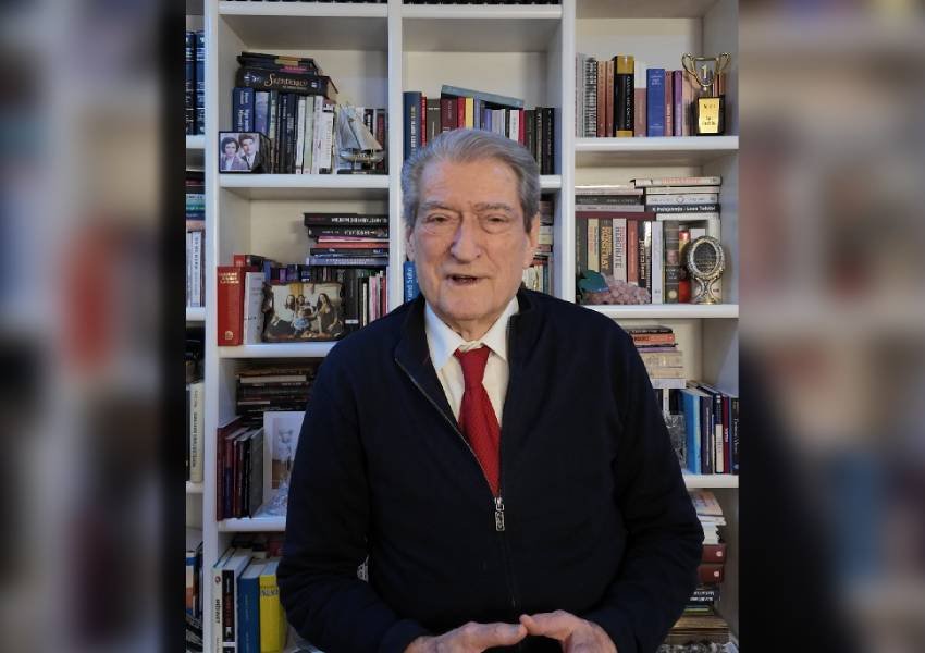 VIDEO/ Bllokimi i aksit juglindor, Berisha: Rrugën nuk e shembi moti, por e shembi korrupsioni!