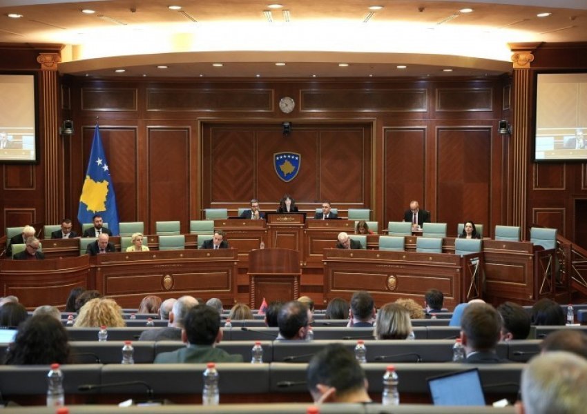 Ligjvënësit duhet të votojnë zgjedhjen e presidentit deri më 4 mars