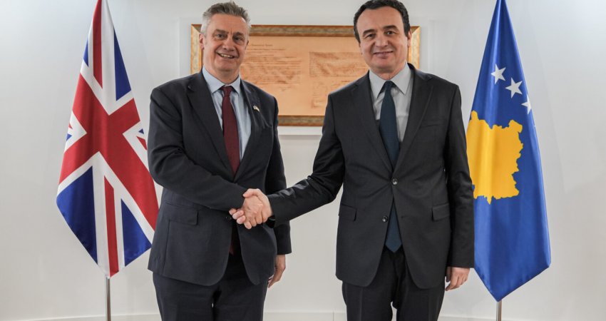 Kurti priti ambasadorin britanik, ZKM jep detajet