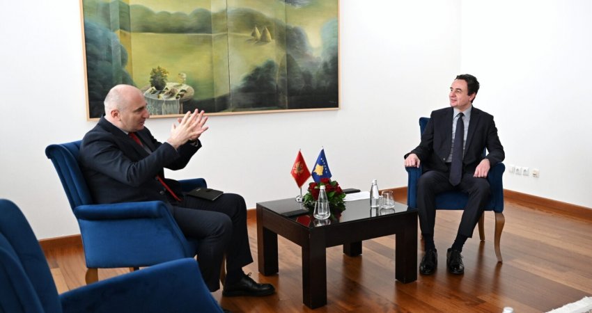 Kurti takoi Ambasadorin e Malit të Zi në Kosovë, Çobaj, diskutim për thellimin e bashkëpunimit në shumë fusha
