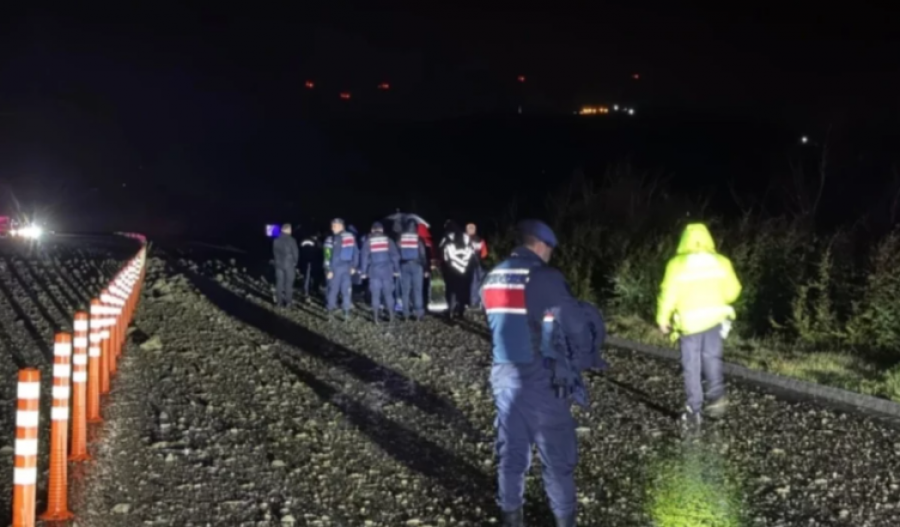 Rrëzohet avioni i forcave turke, humb jetën piloti