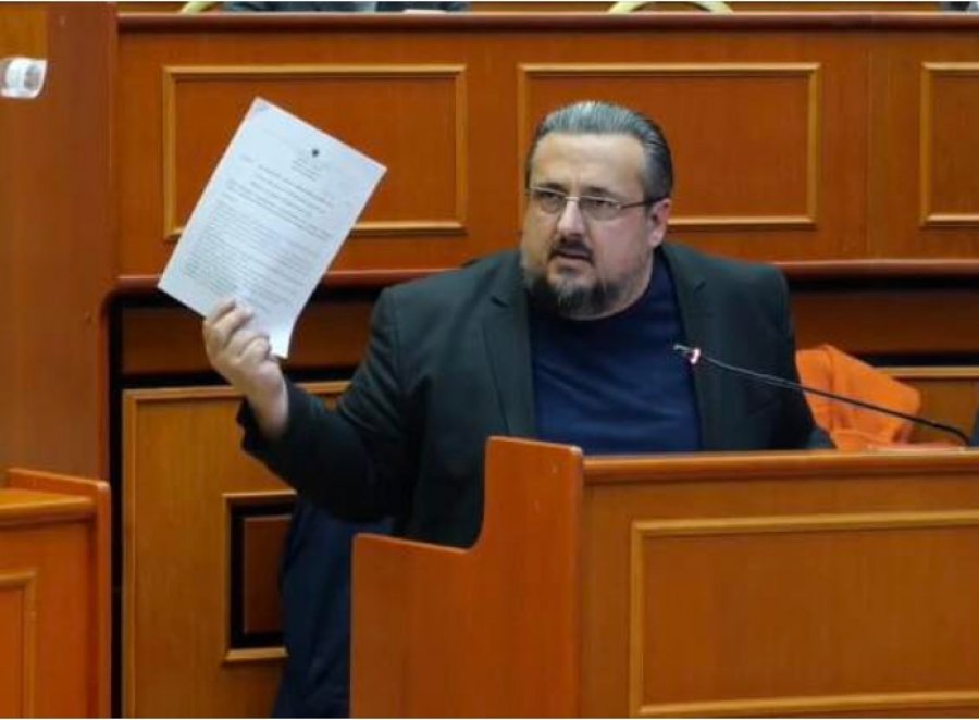 Teliti: 15 sekonda për opozitën në Këshillin Bashkiak, 32 muaj bllokim i kontrollit financiar