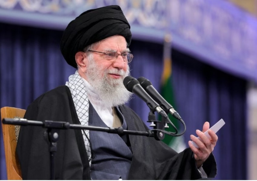 Mer fund epoka e tij?/ Si Ajatollah Ali Khamenei, në pushtet për 37 vjet, sundoi gjithçka në Iran