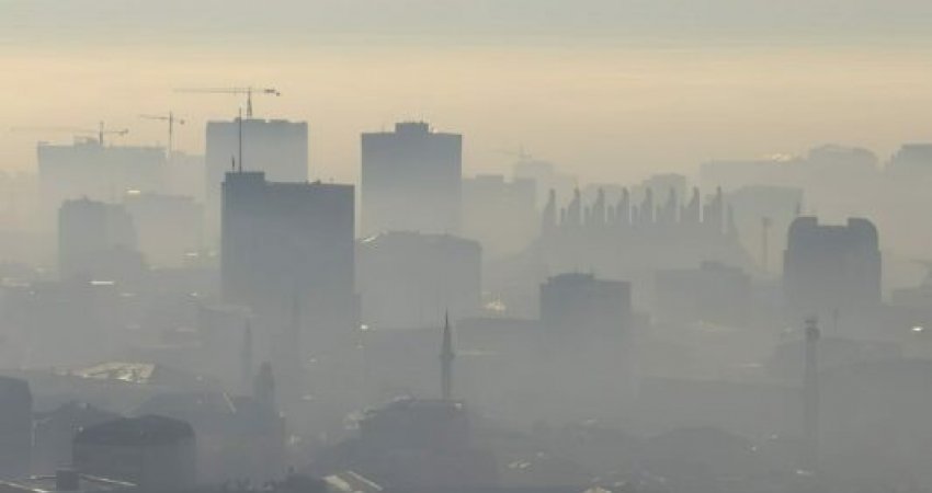 Një natë pas Vitit të Ri, Prishtina renditet e 22-ta në botë për ajër të ndotur