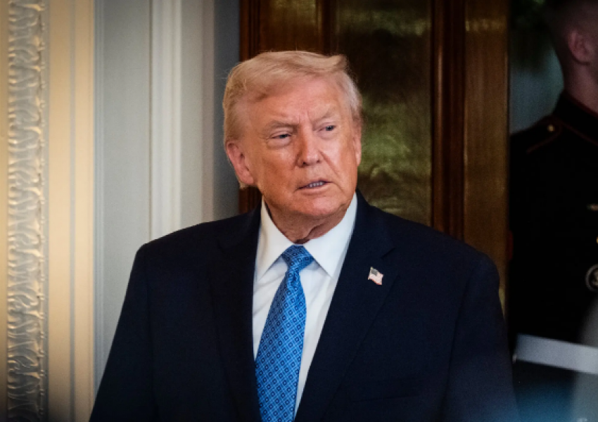 Vrasja e një gruaje nga oficeri i emigracionit, Trump: Ishte për vetëmbrojtje!