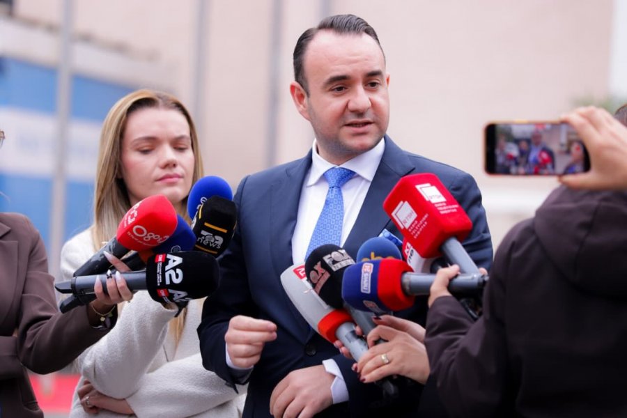 Balliu: Rrëzimi i regjimit të Maduros, mesazh shprese për popujt nën narkodiktatura dhe frymëzim për shqiptarët