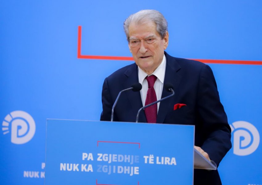 Berisha: 42 milionë eurot e dhëna për mbrojtjen e Durrësit nga përmbytjet janë vjedhur