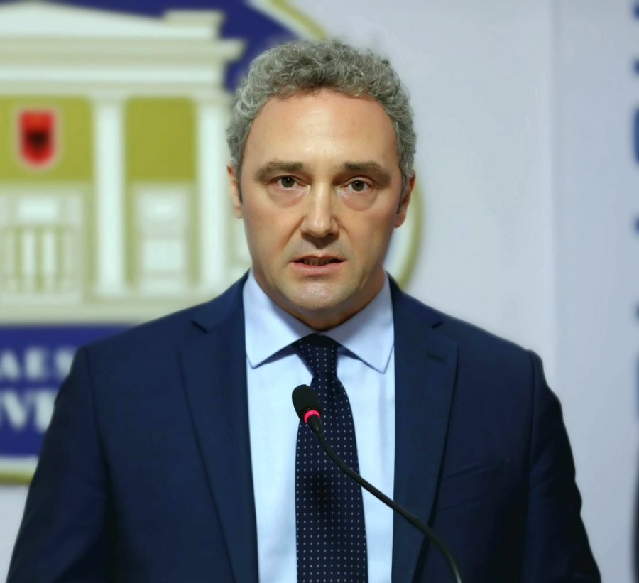 Politika e Pastër vs Pushteti i Hajdutërisë: Një zgjedhje morale!
