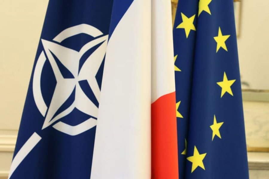 Opozita franceze kërkon daljen e Francës nga NATO