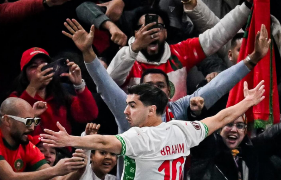 Maroku eliminon edhe Kamerunin, në gjysmëfinale përballë fituesit të çiftit Nigeri–Algjeri