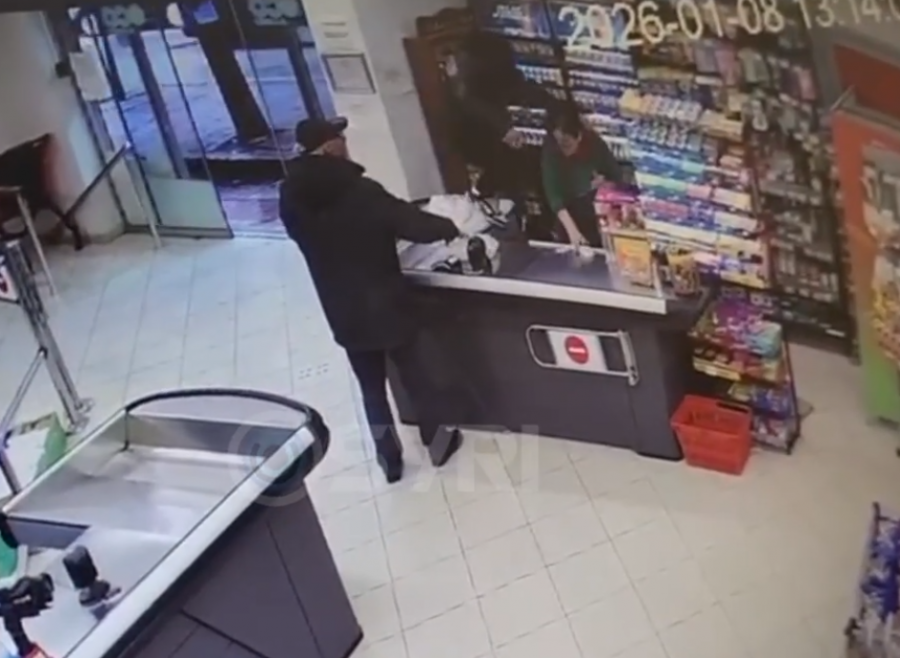 EMRI/ Grabiti me dhunë marketin në Yzberisht, arrestohet autori i dyshuar