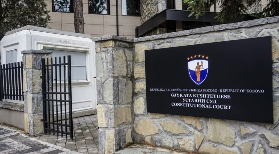 Kushtetuesja e Kosovës shfuqizon 13 ligje të Kuvendit, përfshirë Byronë për konfiskimin e pasurisë