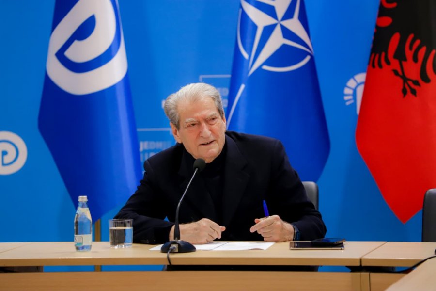 'Intervista e Ahmetajt', Berisha: Aktakuza më e rëndë për sistemin e kapur të drejtësisë! Durana e Troplinëve ka kontrolluar çdo të dhënë të shtetit