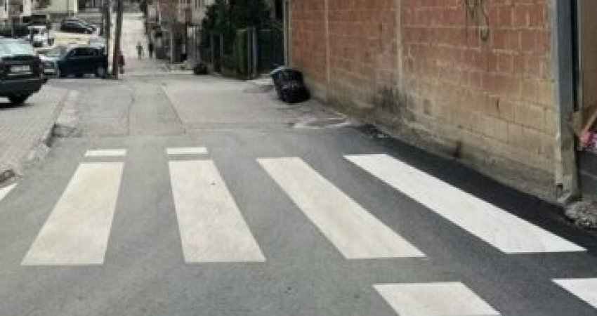 Dy këmbësore goditen nga vetura në Prishtinë, arrestohet shoferi