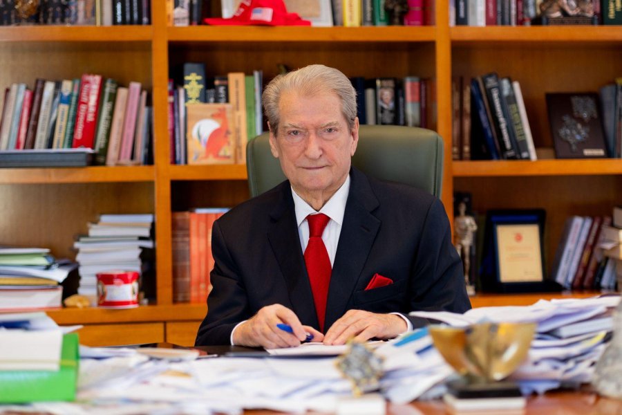 Berisha: Ramaduro sot sulmoi drejtësinë dhe mbrojti menderen e tij!