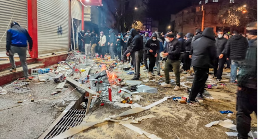 Iran, rritet bilanci i viktimave: 466 të vrarë nga protestat