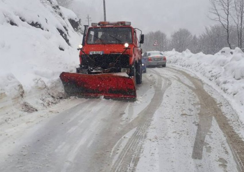 Situata e qëndrueshme në qarkun Kukës, akset rrugore të hapura. Temperaturat mbeten të ulëta
