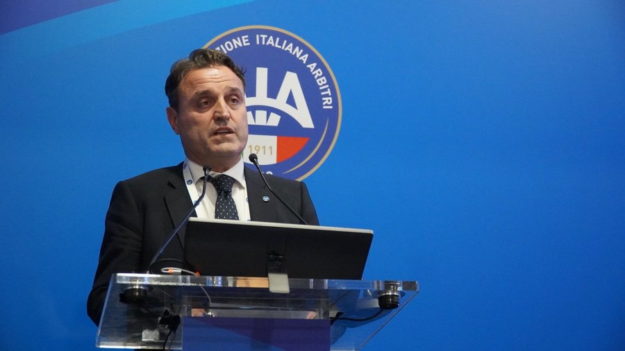 Tronditet futbolli italian, pezullohet presidenti i Shoqatës së Gjyqtarëve për ndërhyrje