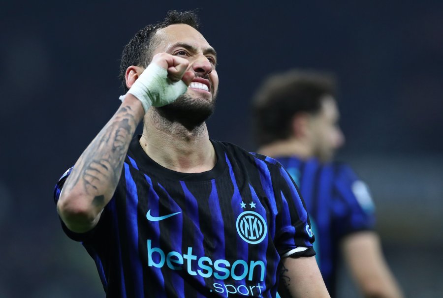 Calhanoglu me problem muskulor, ja sa do të mungojë mesfushori i Interit