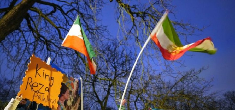 Vendet evropiane dënojnë shtypjen e protestave antiqeveritare në Iran