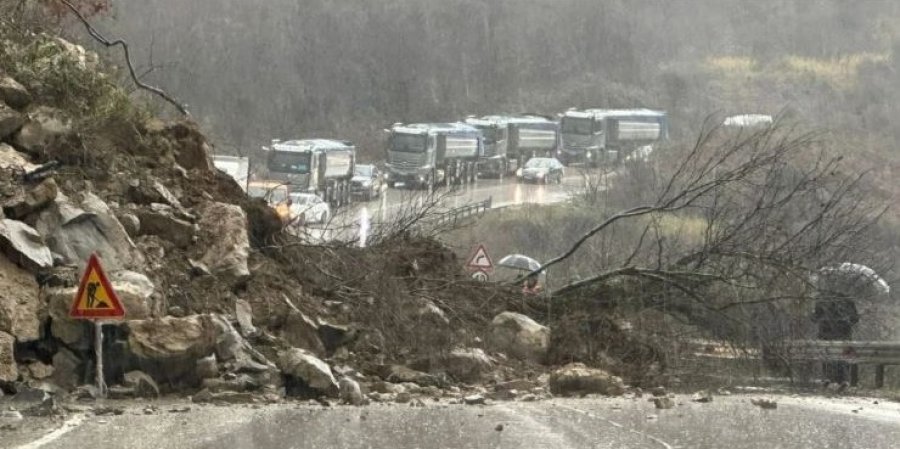 Përmbytjet dhe rrëshqitjet e dherave përkeqësojnë situatën në Gjirokastër, kërkohet ndërhyrje urgjente 