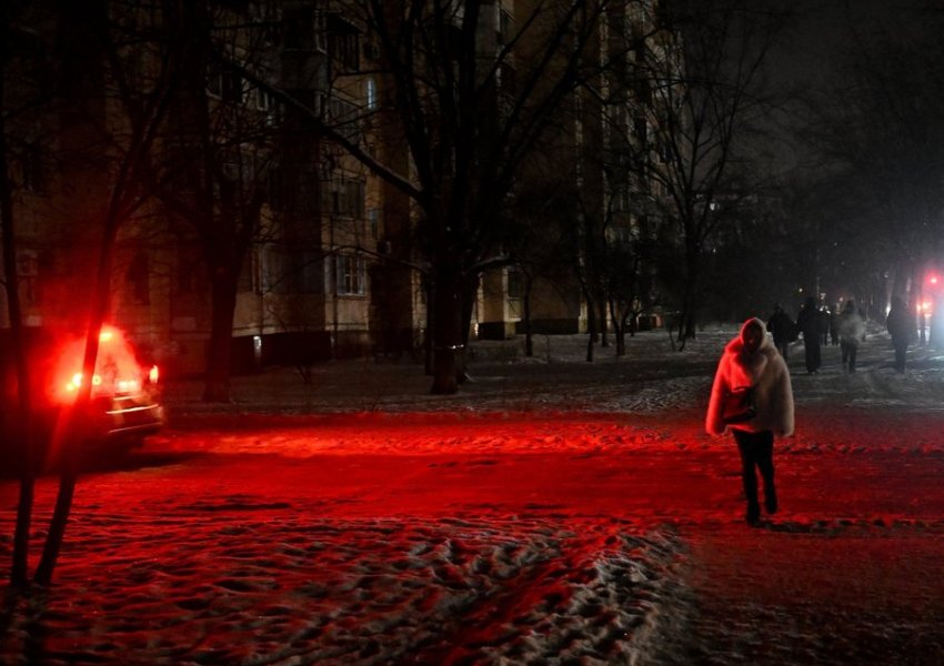 Rusia shkatërron impiantin energjetik të Kharkivit, Mbretëria e Bashkuar premton mbështetje emergjente