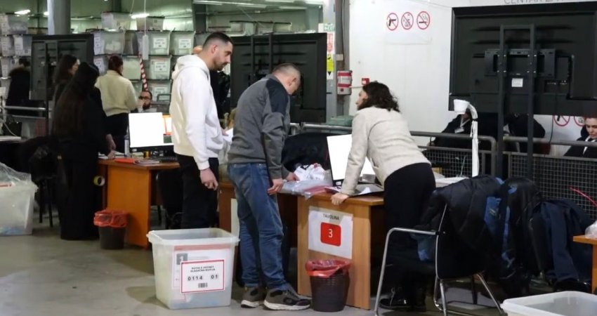 Vazhdon procesi në QNR, rinumërohen 445 nga 914 vendvotime
