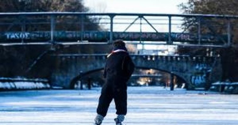 PAMJE mahnitëse nga Vjena, Lumi Danub ngrin plotësisht pas 70 vitesh