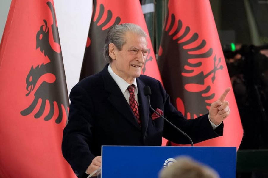Foltorja e PD sot në orën 18:00 në Kombinat/ Berisha bashkëbisedim me qytetarët