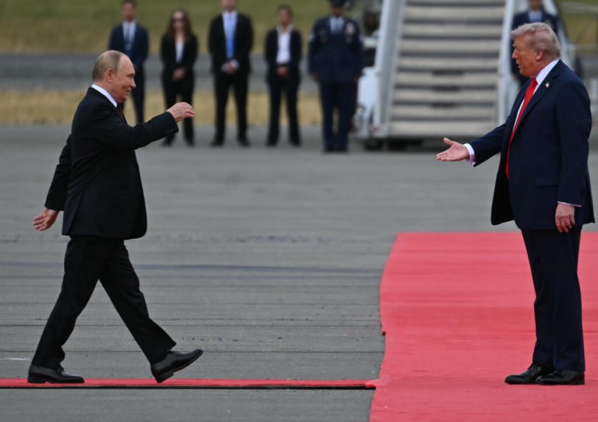 Trump e vë Rusinë në pozitë të dobët në arenën botërore